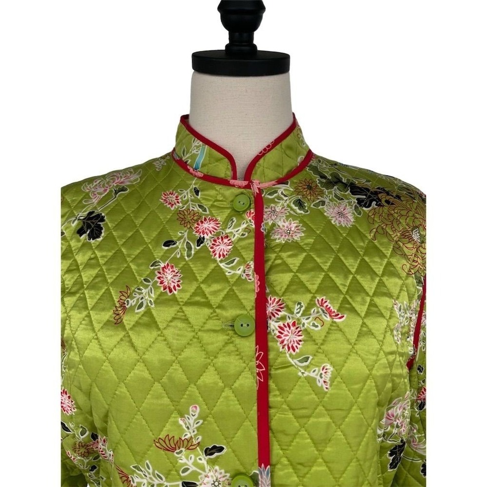 Anne Carson Women's M Green 100% Silk Quilted Floral Jacket Button Closure - Picture 4 of 9